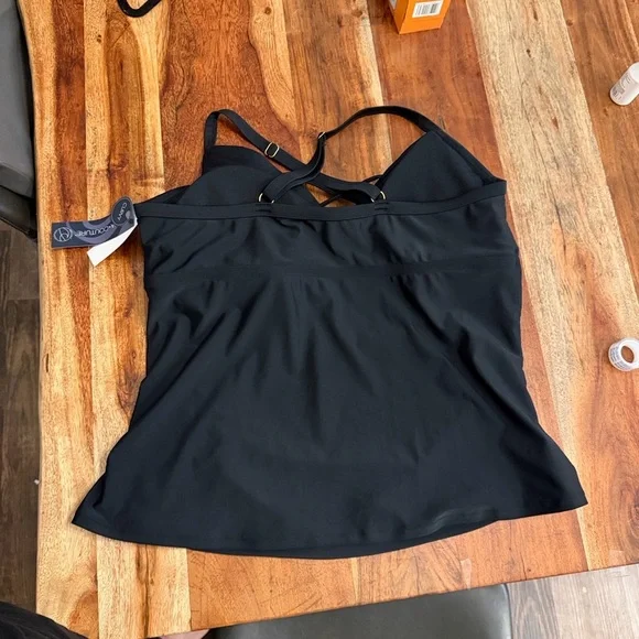 Aqua Couture Black Swim Tankini, Size 2XL - Picture 2 of 3